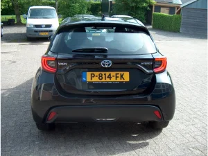 Toyota Yaris 1.5 Hybrid Dynamic, foto 3